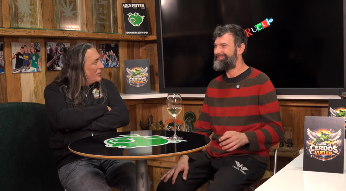 Cuando los cerdos vuelen #5 - Candid Coll